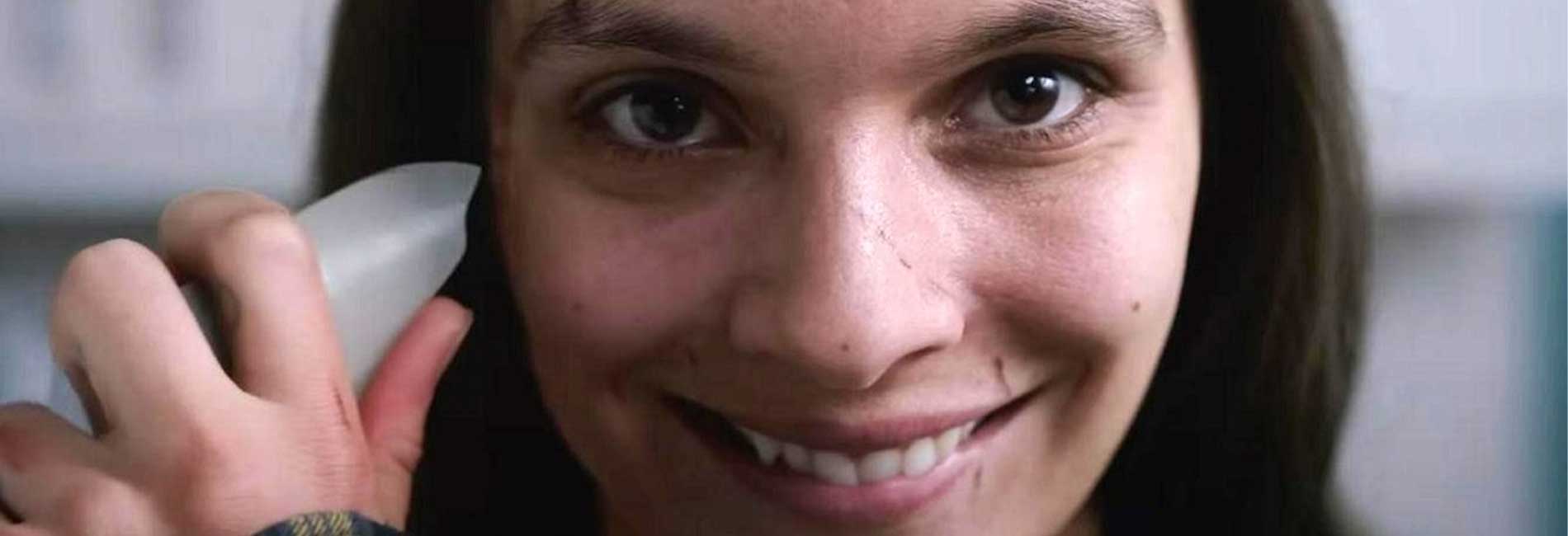 Smile- آریانا
