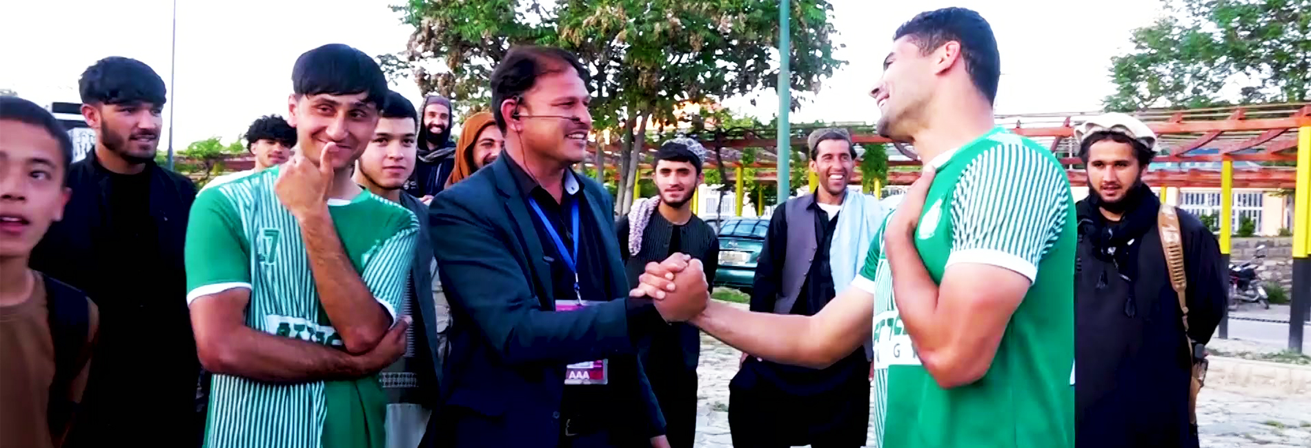 کمره مخفی بالای بهنام حبیبی بازیکن فوتبال ایران- آریانا