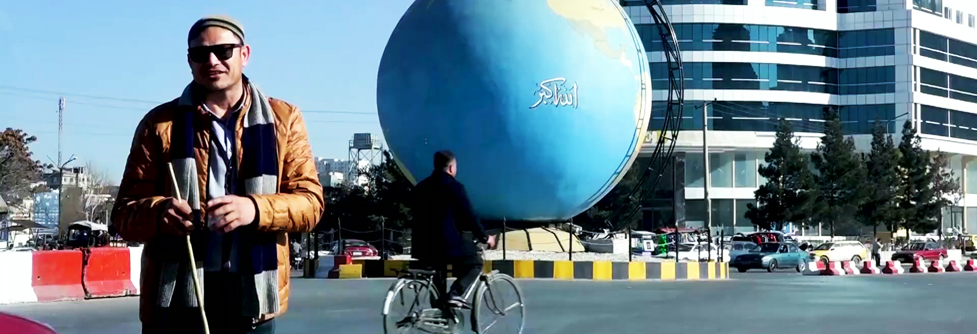 کمره مخفی- شخص نابینا در جستجوی آدرس- آریانا